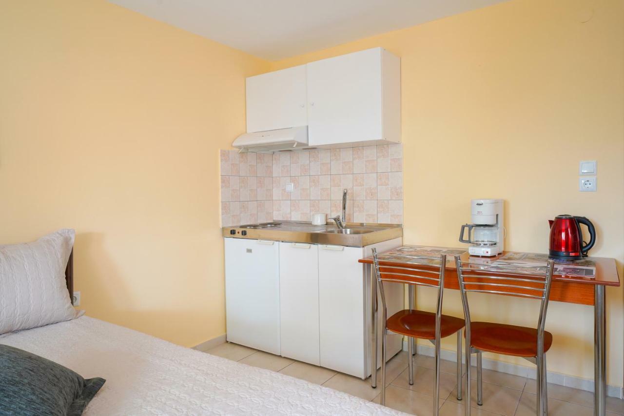 Thomas Apartments Skála Marión Kültér fotó