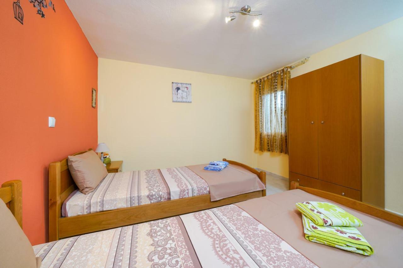 Thomas Apartments Skála Marión Kültér fotó