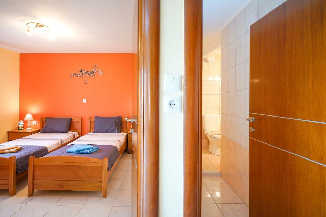 Thomas Apartments Skála Marión Kültér fotó